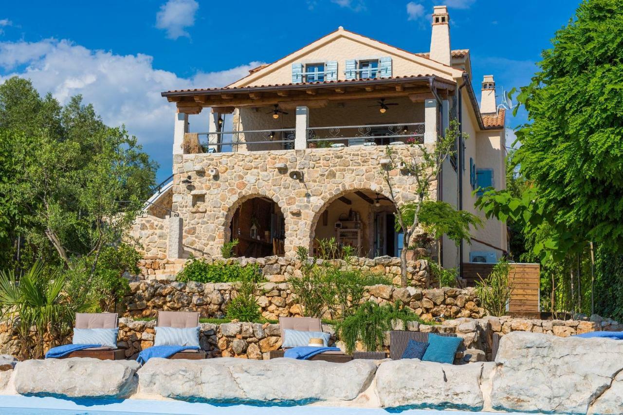 Heritage Villa Aquamarine Malinska Exterior foto