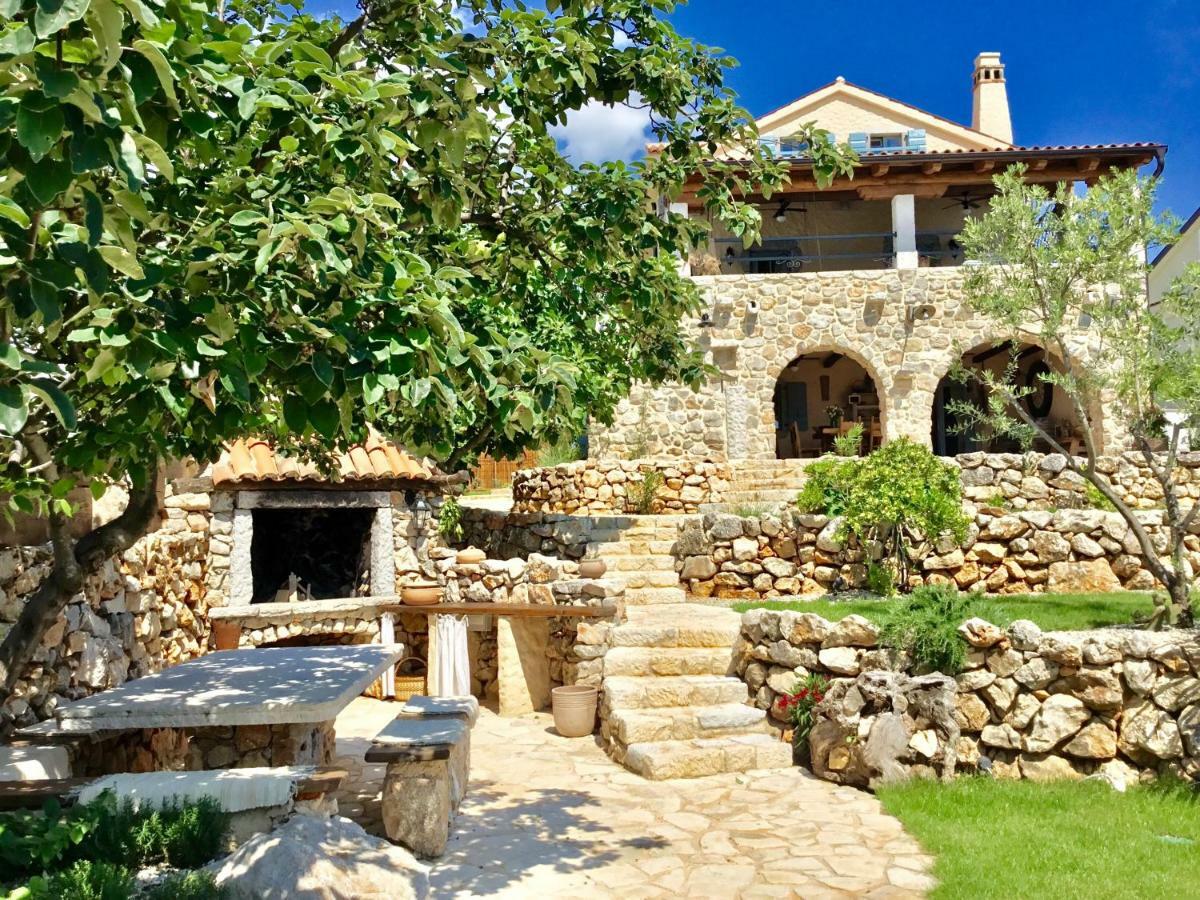 Heritage Villa Aquamarine Malinska Exterior foto